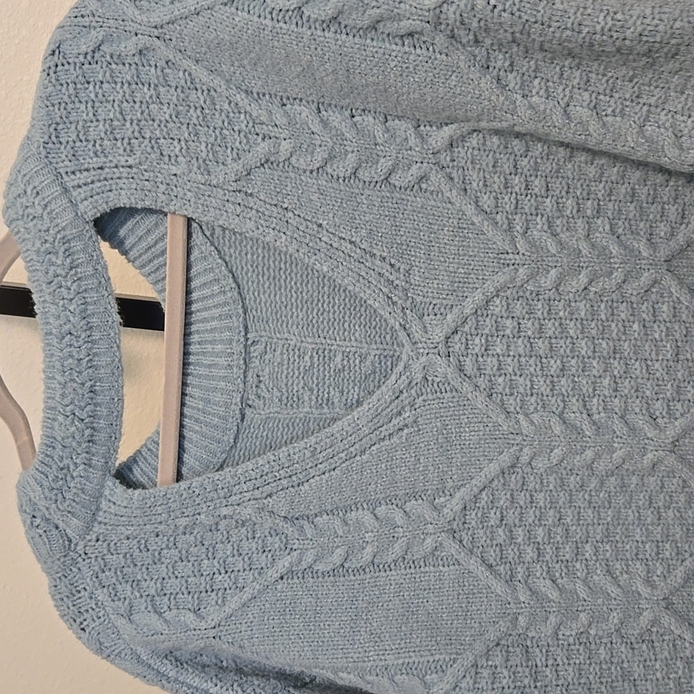 Hem & Thread Cabel Knit Sweater NWT - Picture 4 of 7